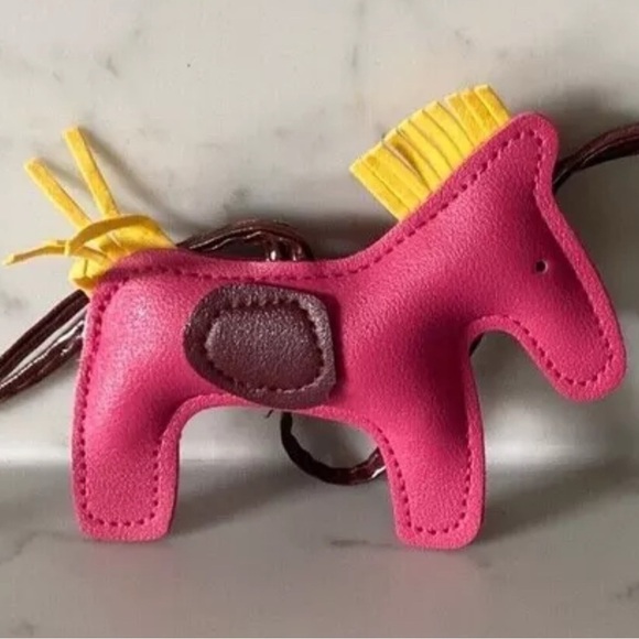 Handbag Accessories Charm , Horse, and Pink Cream Green Scarf. - Picture 3 of 5